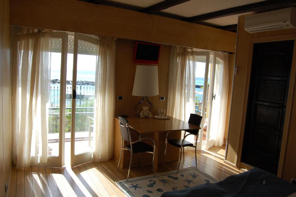 Villa Rita Sanremo Rum bild